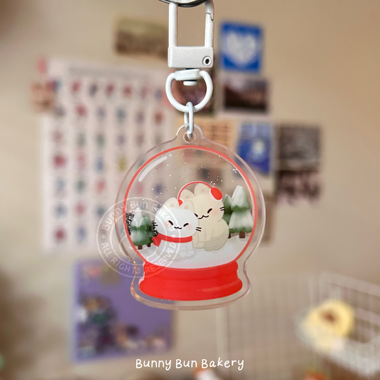Warm Kitty Cuddles | Glitter Liquid Acrylic Keychain