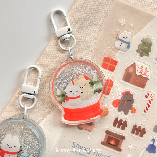 Warm Kitty Cuddles | Glitter Liquid Acrylic Keychain