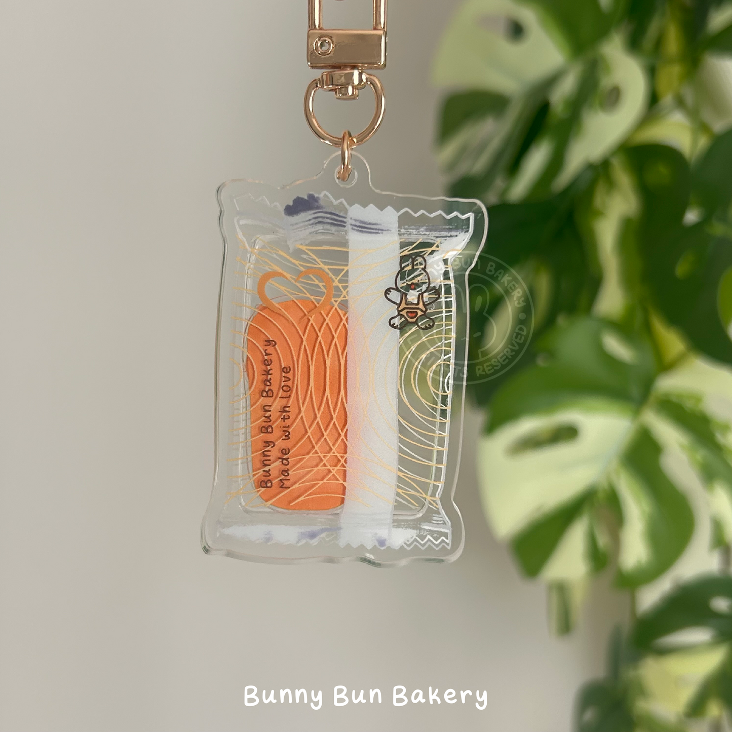Want Want | acrylic shaker keychain